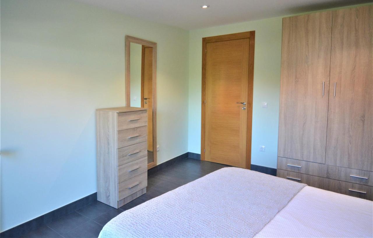 Apartamento Con Terraza En Камбадос Екстериор снимка